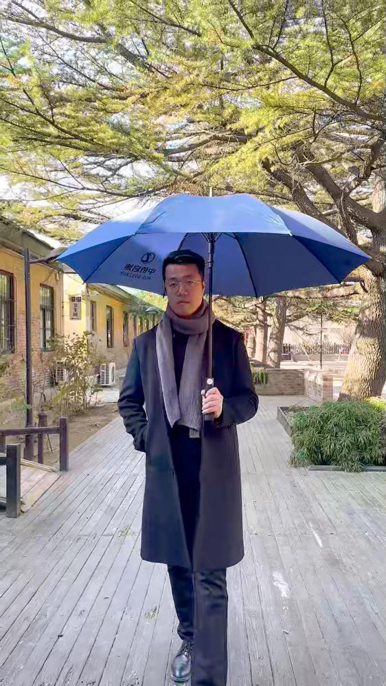   这个冬天，不是只有心软的神，还有优秀的他！